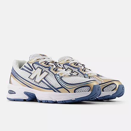 New Balance 740